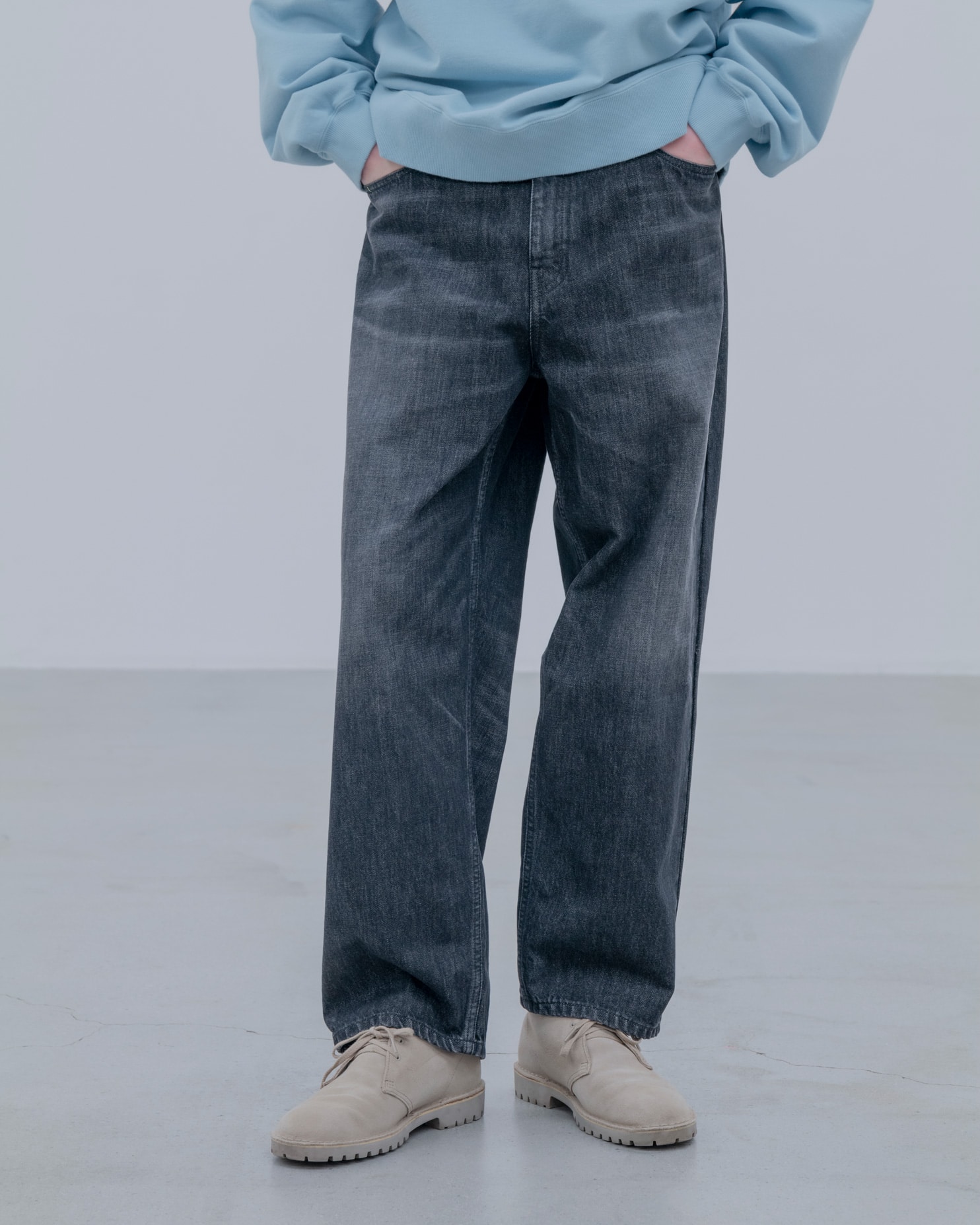 SOPH. | WASHED DENIM BOLD-FIT JEANS(5 (XXL) BLACK):