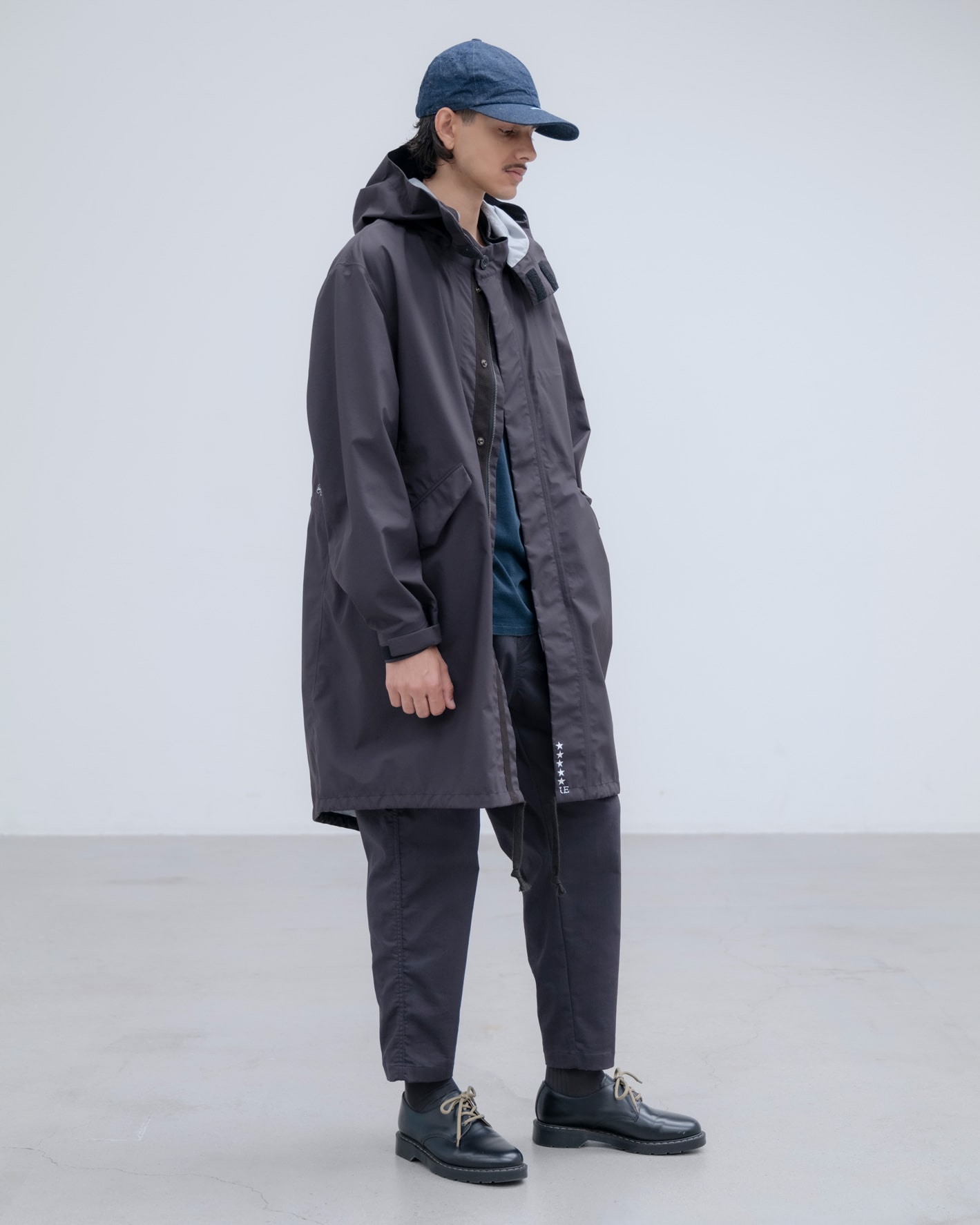 SOPH. | STRETCH TWILL SLIM CROPPED PANTS(2 (M) NAVY):