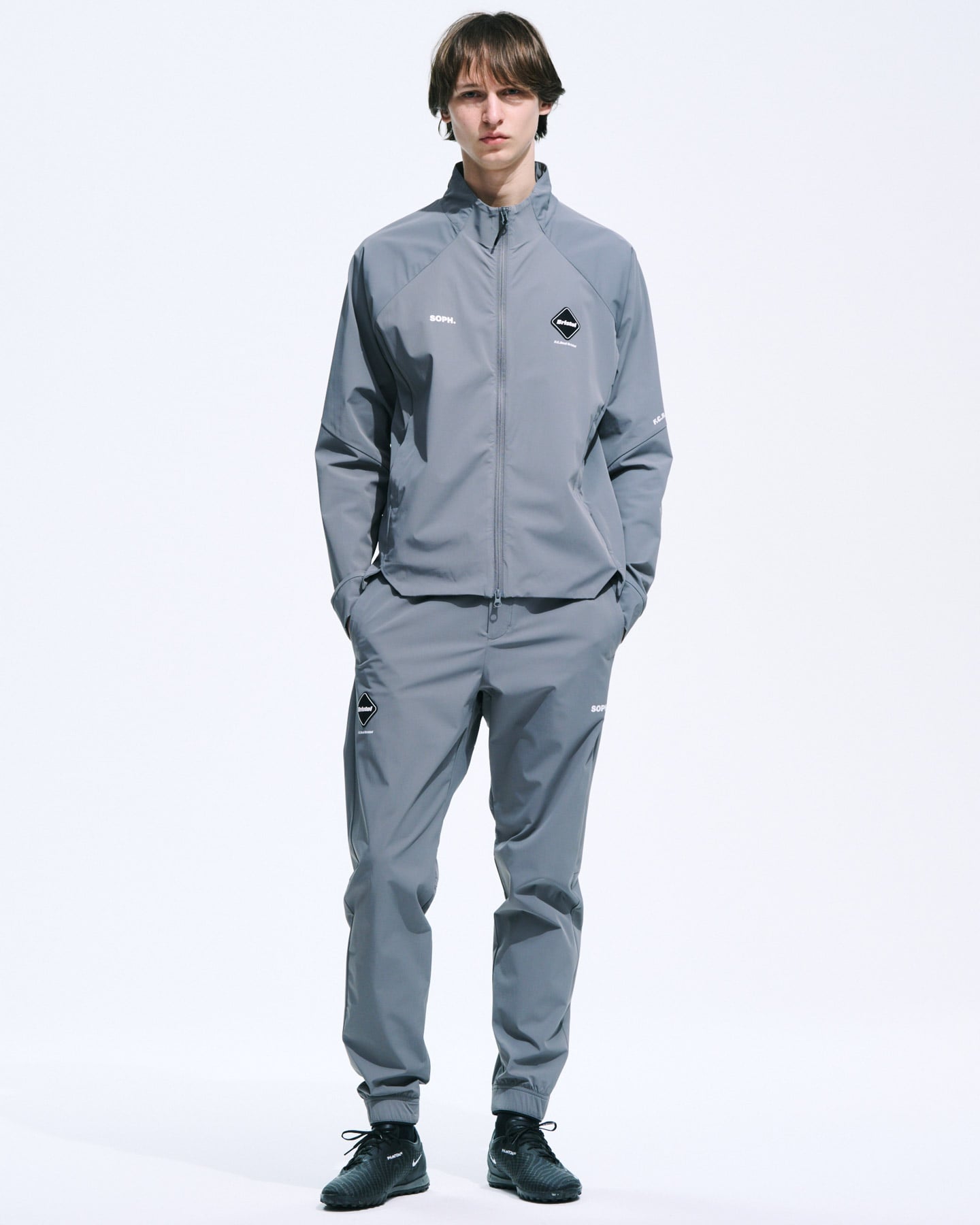F.C.R.B. Bristol トラックパンツ グレー SOPH.セットアップ SOPH. | 4WAY STRETCH TRACK PANTS(M GRAY):