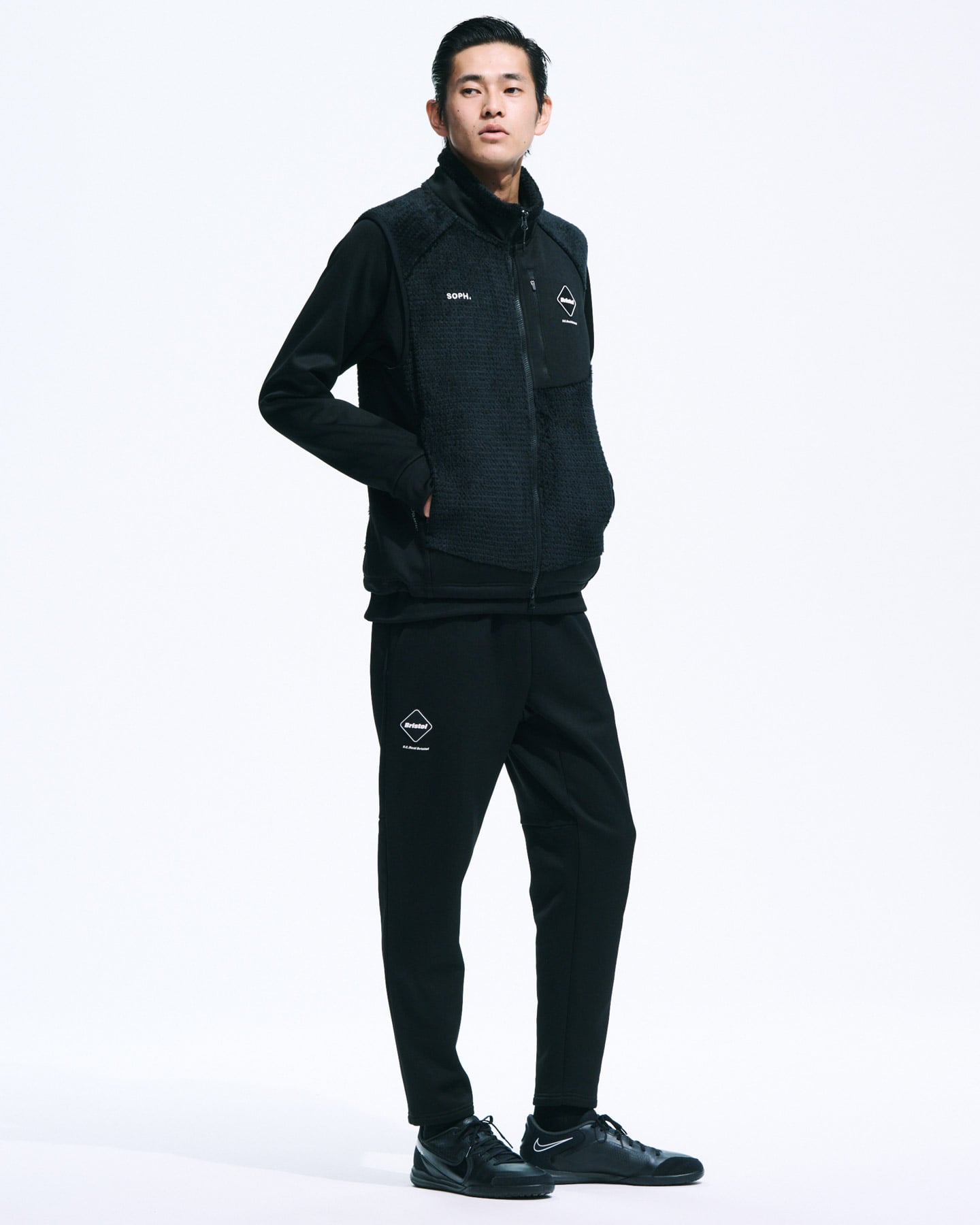 fcrb フリースベスト F.C.R.B.（ベスト）のフリマアイテム一覧