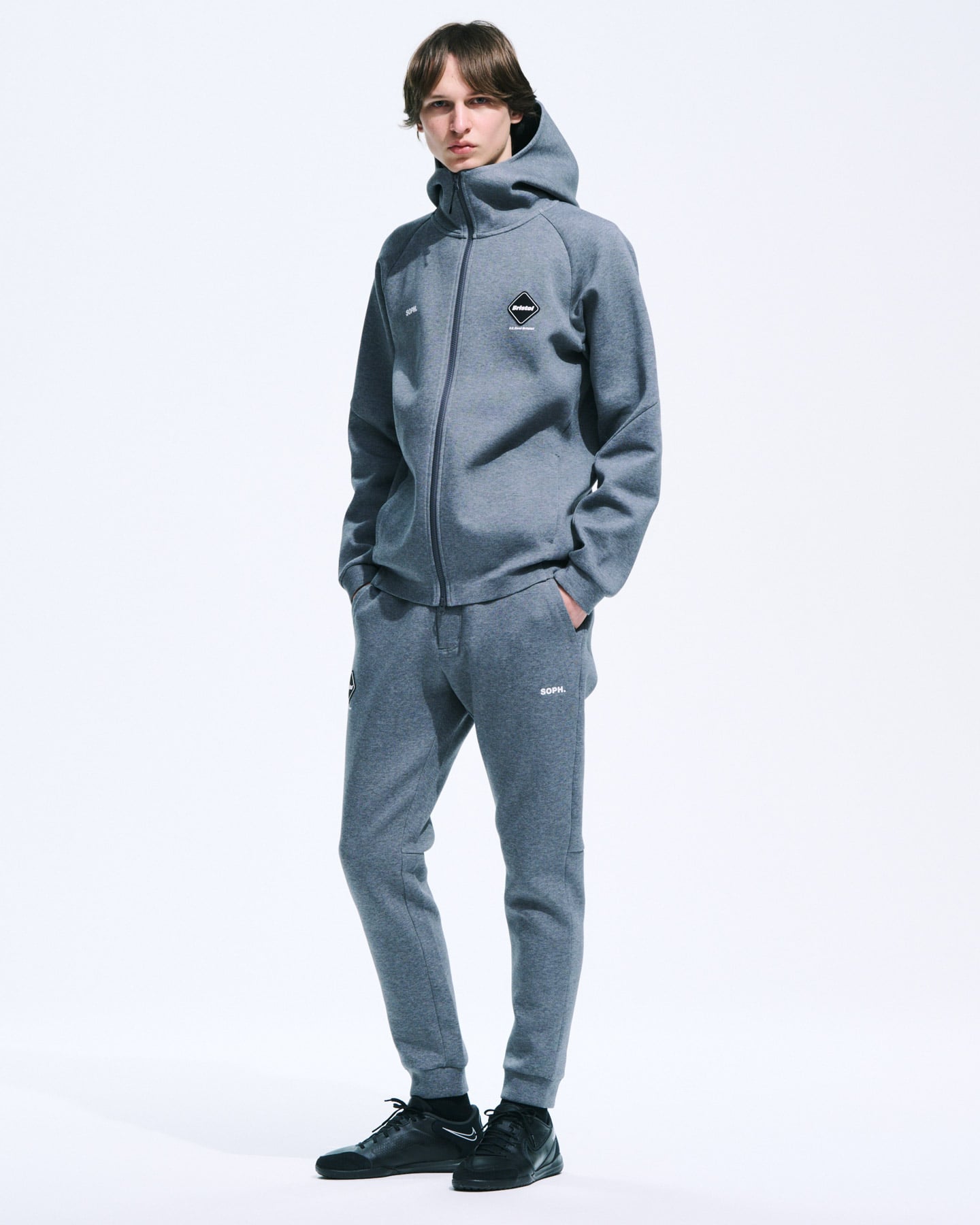 未使用 XL FCRB テック スウェット トレーニング パンツ ブリストル 中古・古着通販】F.C.R.B. (エフシーレアルブリストル) テック