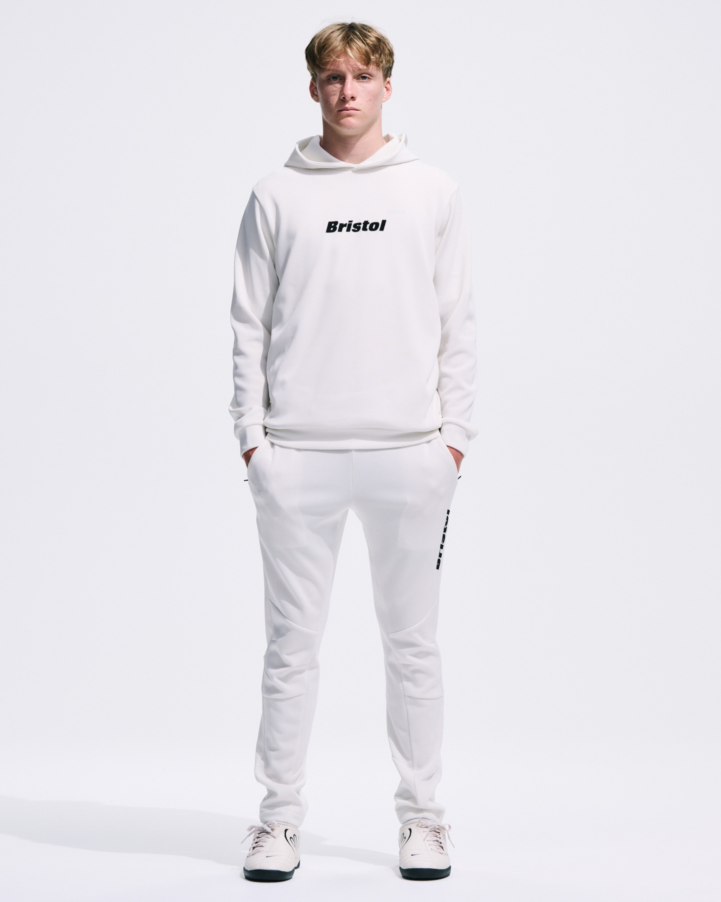 SOPH. | QUARTER KNIT PULLOVER HOODIE(S OFF WHITE):