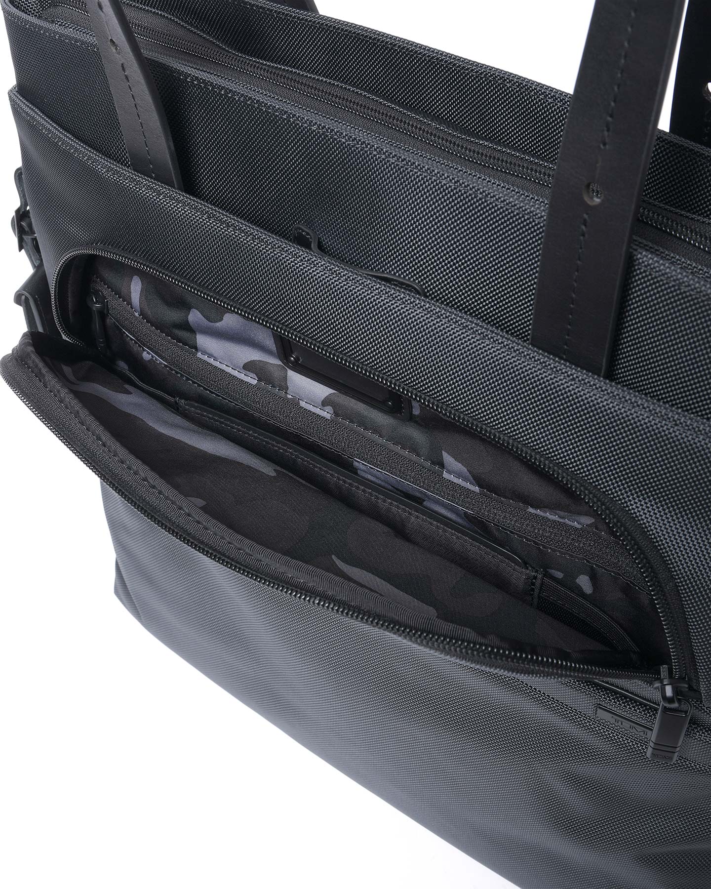 SOPH. | TUMI COMPANION TOTE(FREE CHARCOAL GRAY):