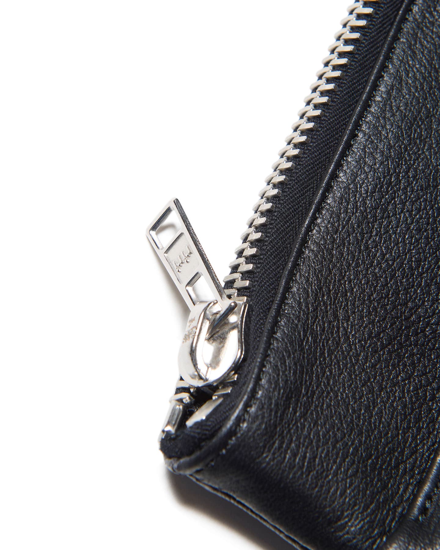 SOPH. | LEATHER HELMET BAG(FREE BLACK):