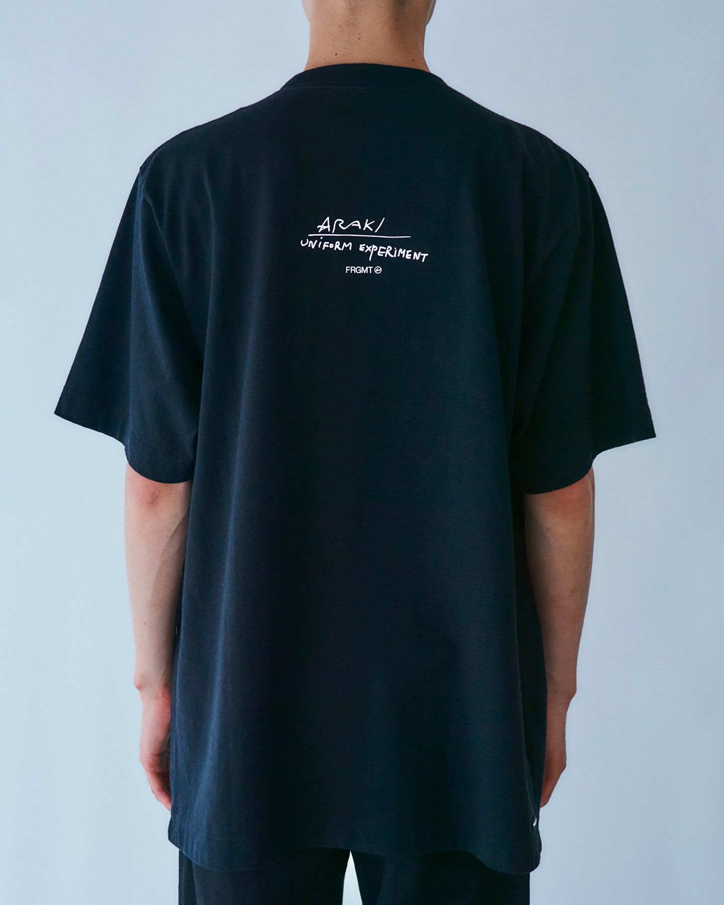 uniform experiment ×フラグメント Tシャツ サイズ4