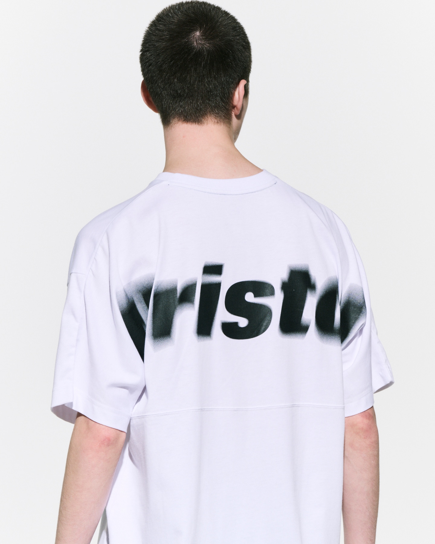 2023年秋冬新作 Bristol BIG LOGO WIDE TEE