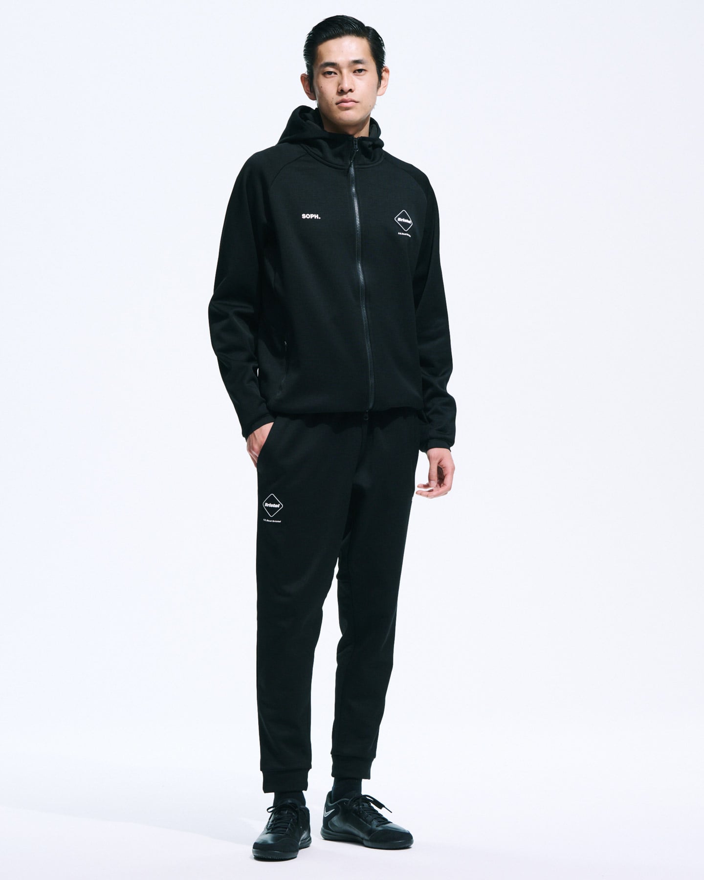 SOPH. FCRB UNDER LAYER HOODY M ブラック SOPH. | STRETCH FLEECE GAITER HOODIE(XXL BLACK):