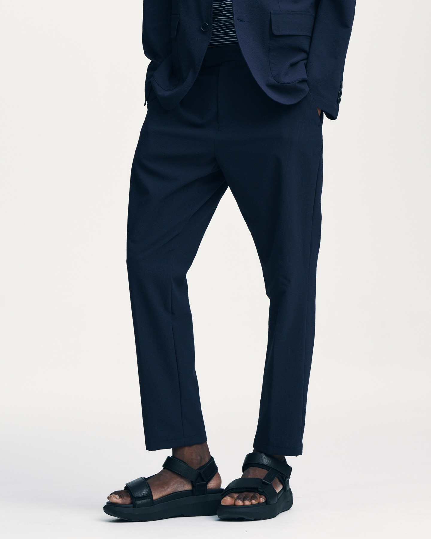 SOPH. | 4WAY STRETCH SHIRRING SLIM-FIT SLACKS(2 (M) BLACK):