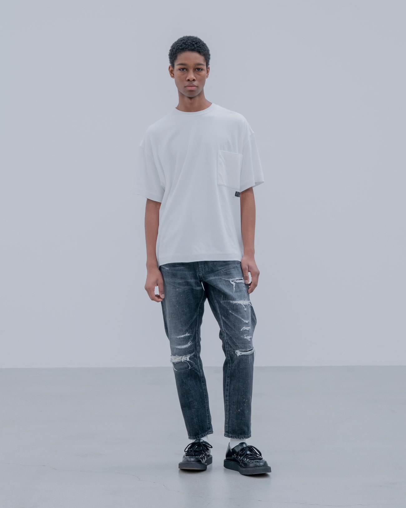 SOPH. | DAMAGED DENIM TAPERED-FIT JEANS(2 (M) BLACK):