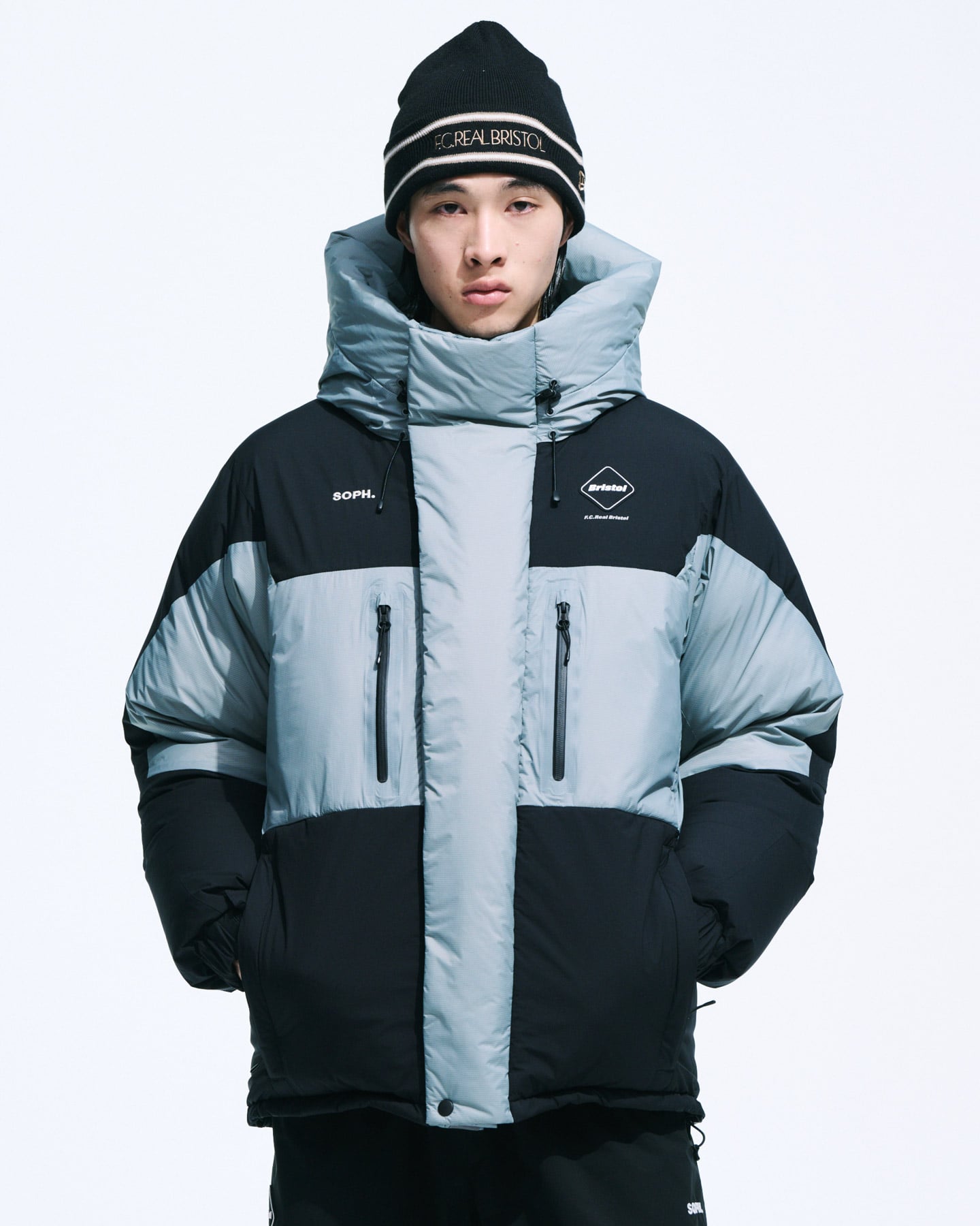 fcrb bristol マウンテンパーカー　ジャケットsoph 新品未使用 2025年最新】F.C.Real Bristol メンズ マウンテンパーカーの人気