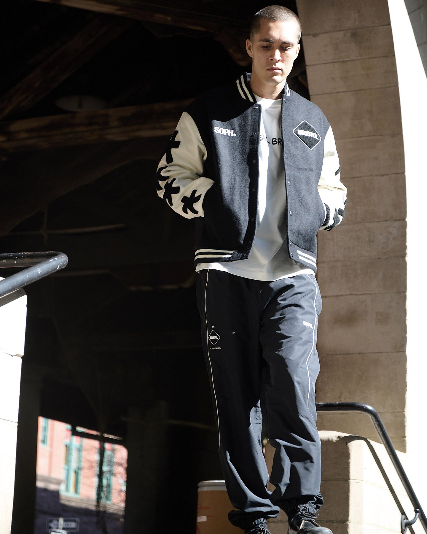 SOPH. | ERIC HAZE: VARSITY JACKET(M BLACK):