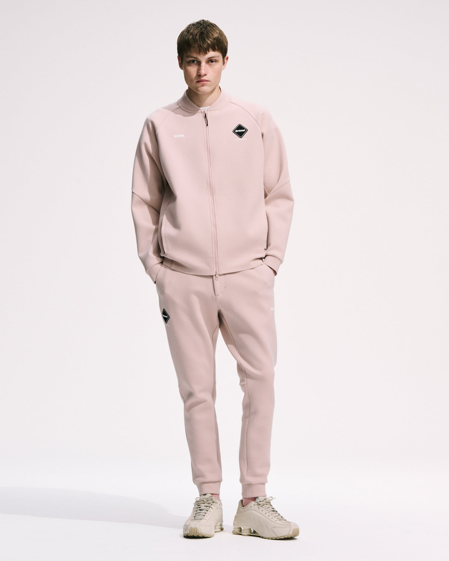 SOPH. | TECH SWEAT JOGGER PANTS(M BLACK):