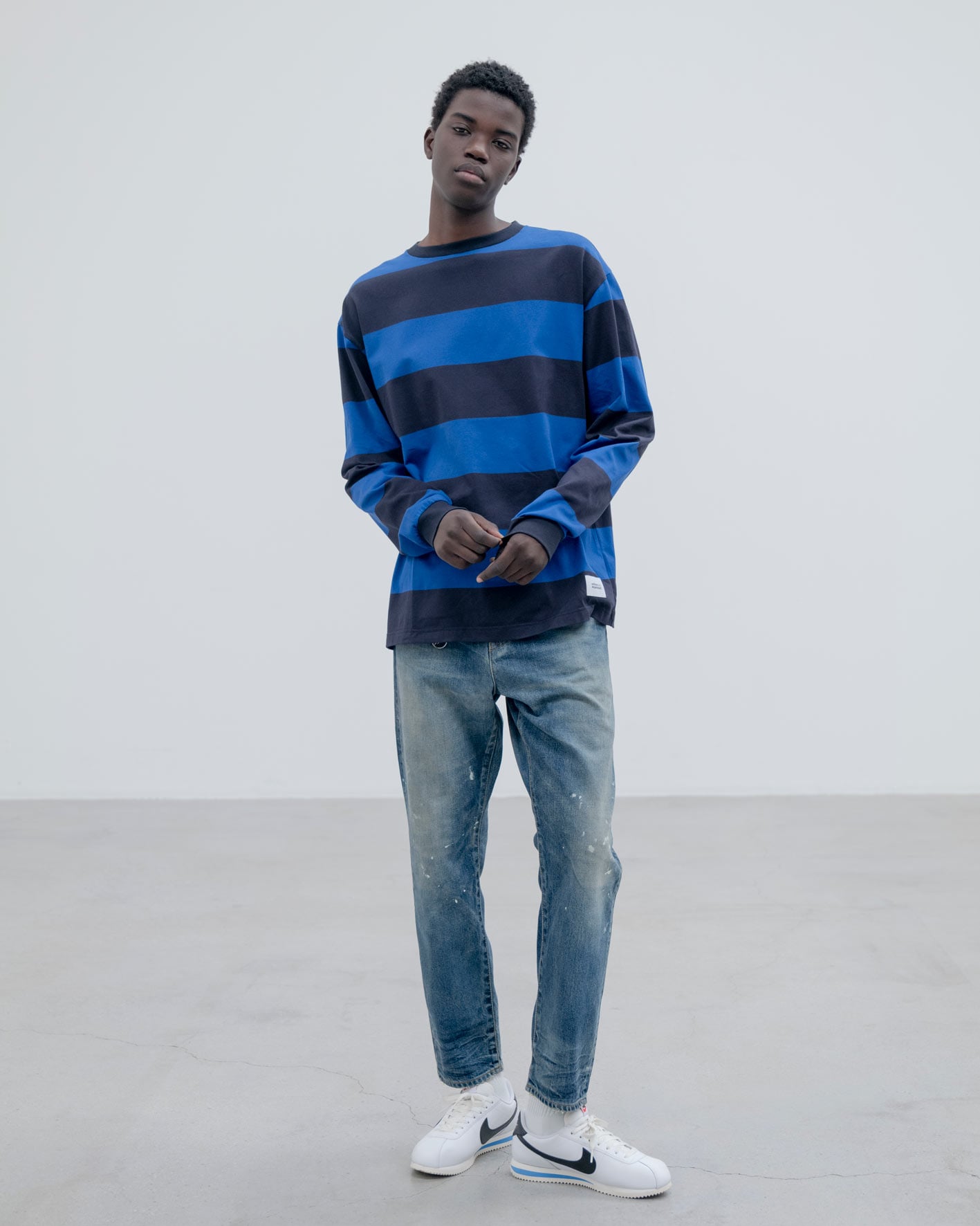 SOPH. | DAMAGED TAPERED-FIT JEANS(3 (L) BLACK):