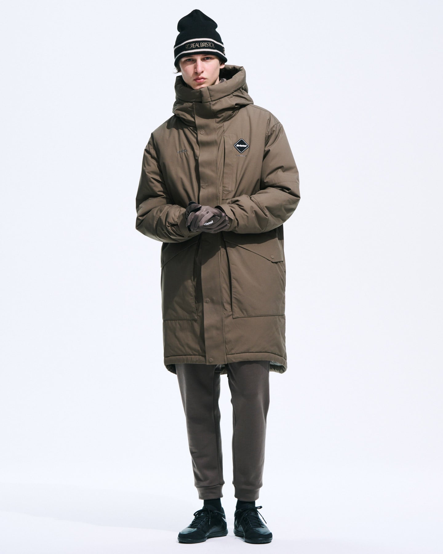 SOPH. | INSULATION BENCH COAT(M BLACK):