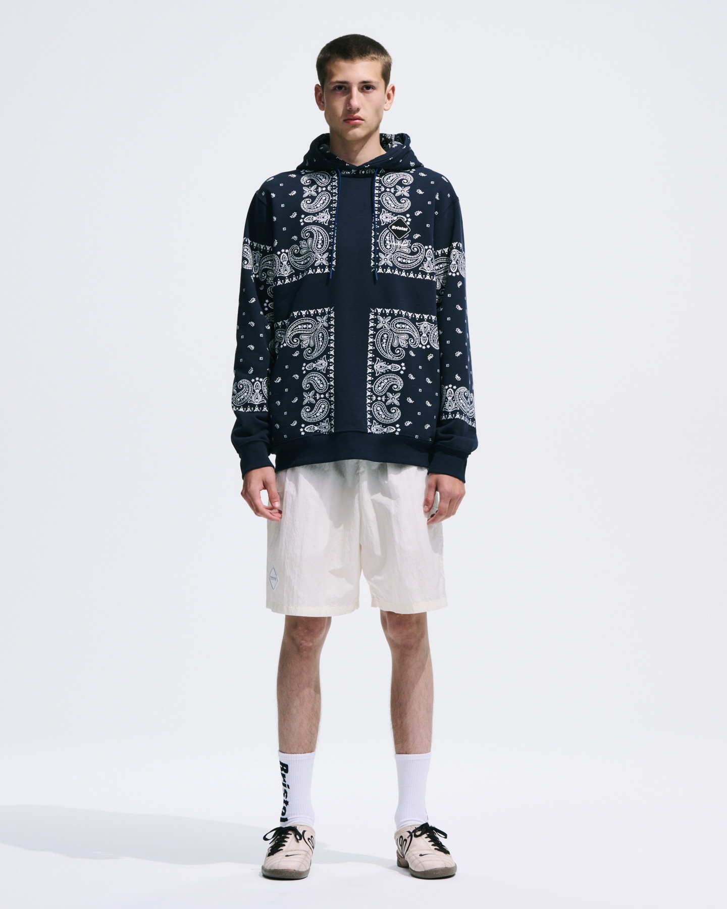 SOPH. | BIG LOGO NYLON EASY SHORTS(M OFF WHITE):