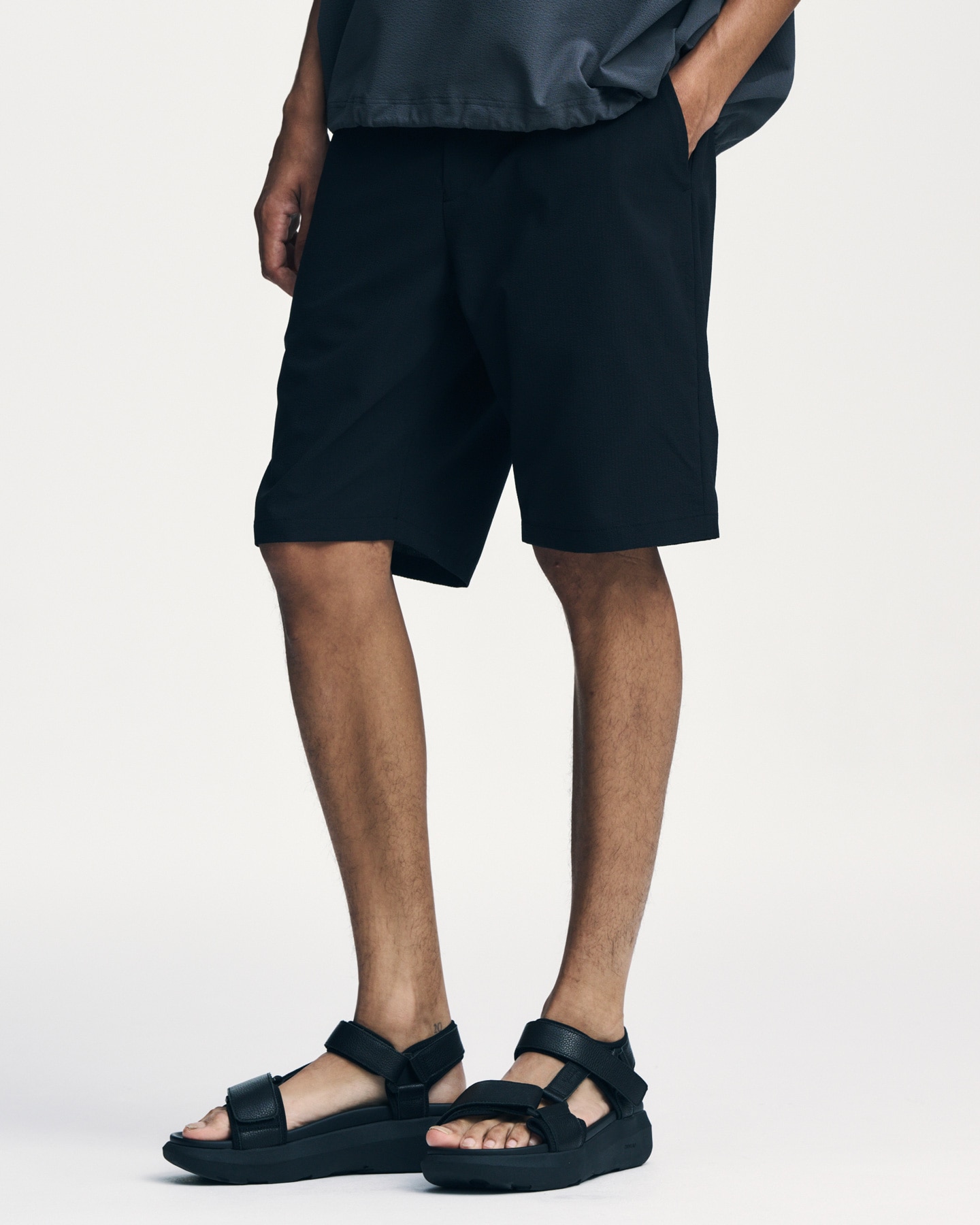 onwuad duca mule オンウァッド ブラック サンダル 41 中古・古着通販】ONWUAD (オンウァッド) Dulli sandal ブラック サイズ