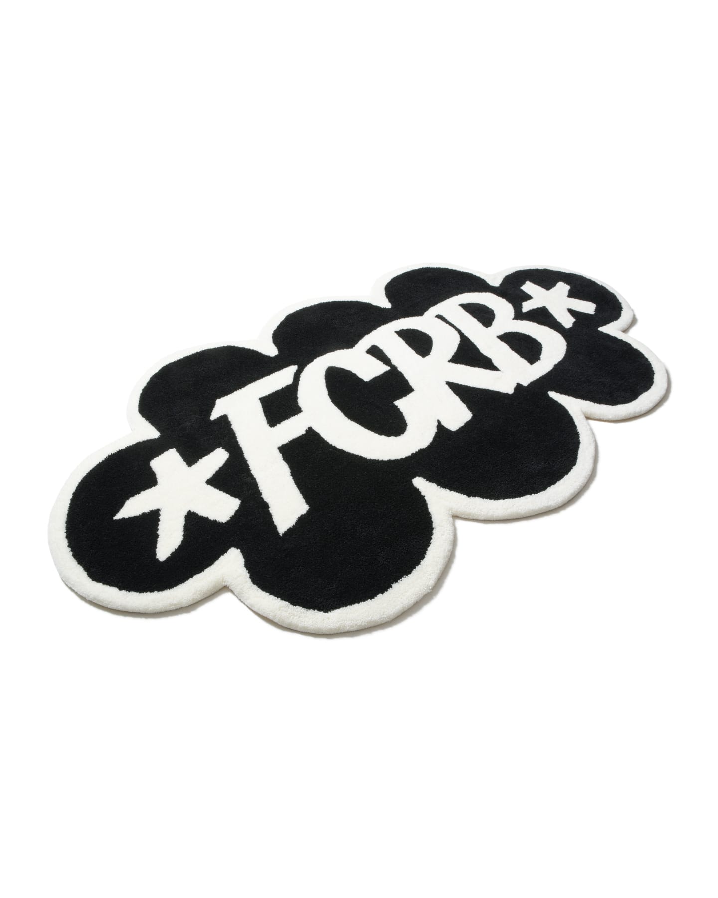 SOPH. | ERIC HAZE: RUG MAT LARGE(FREE BLACK):