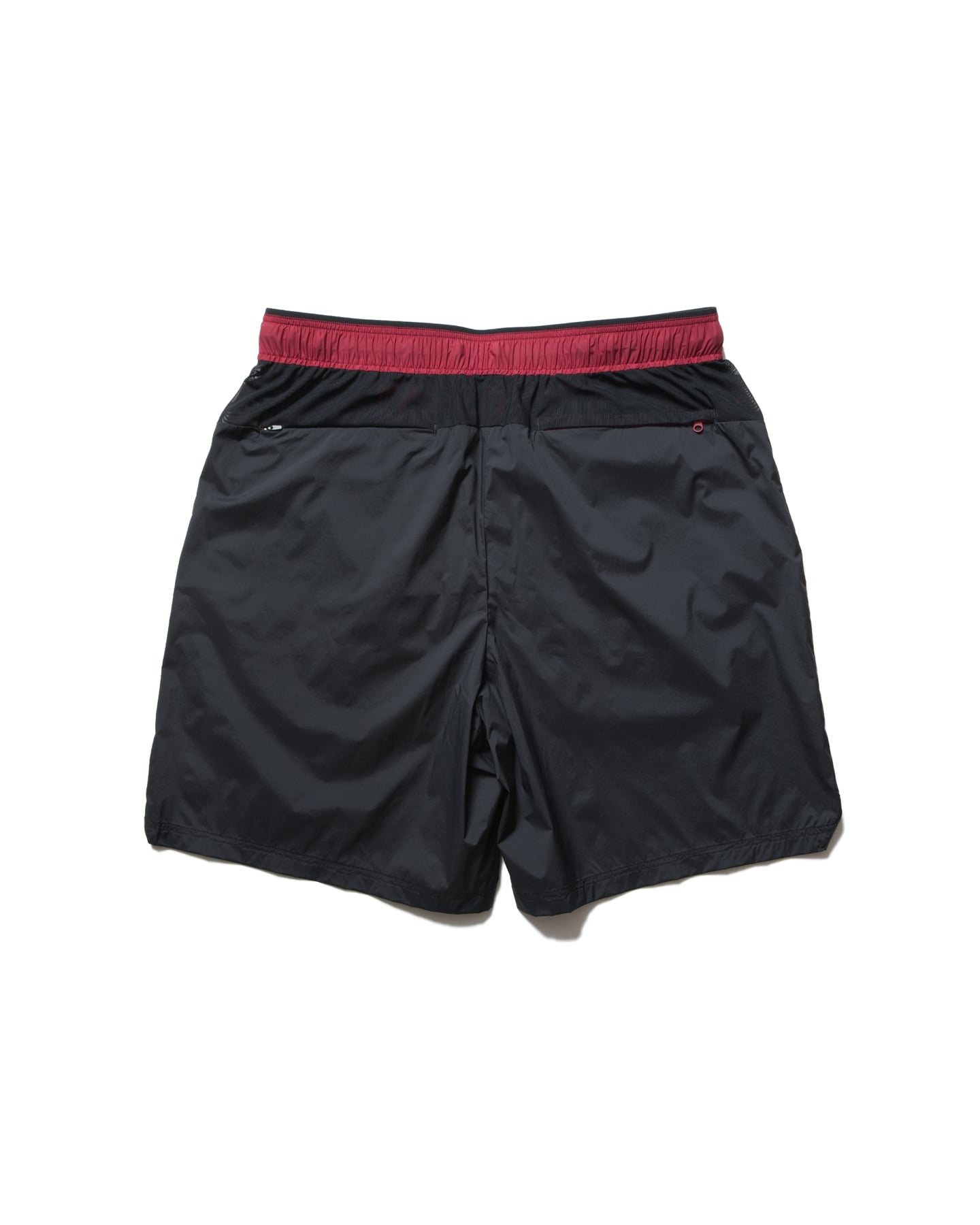 SOPH. | LIGHT WEIGHT BREATHABLE PACKABLE SHORTS(M RED):