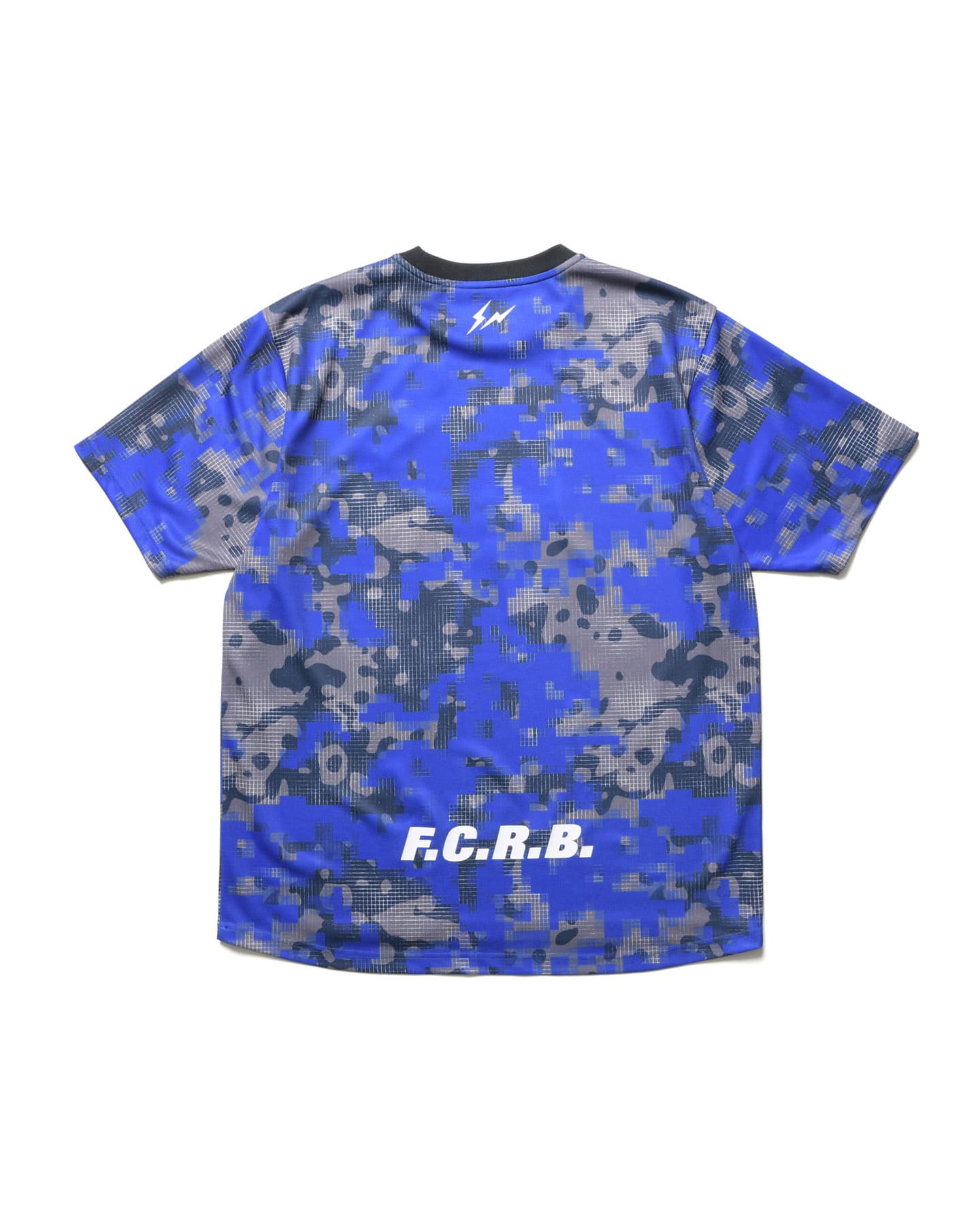 SOPH. | FRAGMENT: CAMOUFLAGE S/S TOP(M A (PIXEL CAMO)):