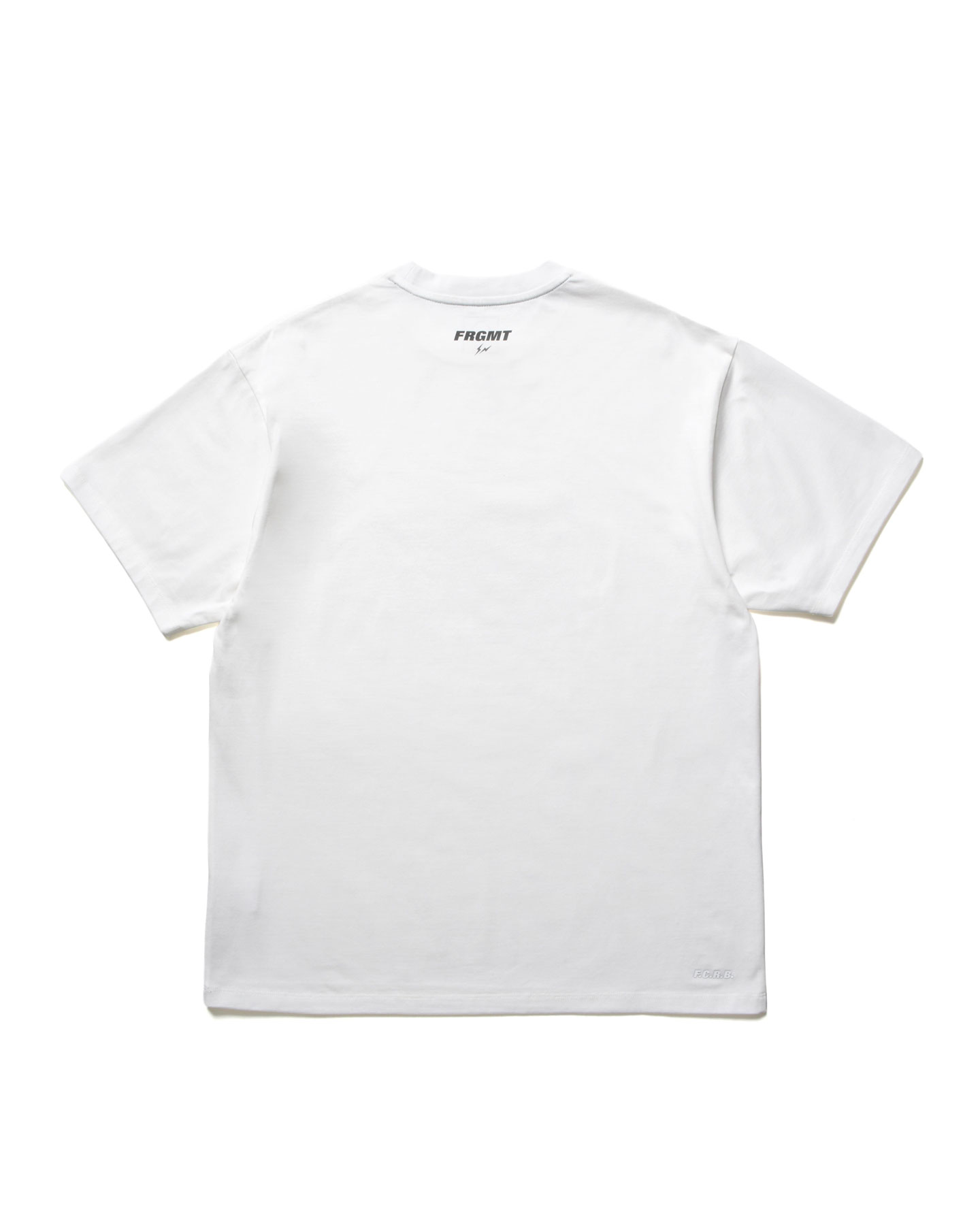 SOPH. | FRAGMENT: CAMOUFLAGE EMBLEM TEE(M WHITE):